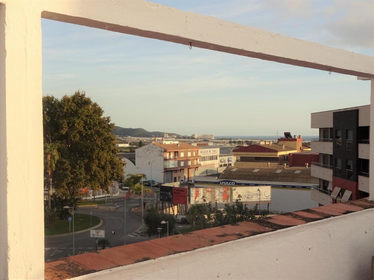 Hostal Tropical Motril Luaran gambar