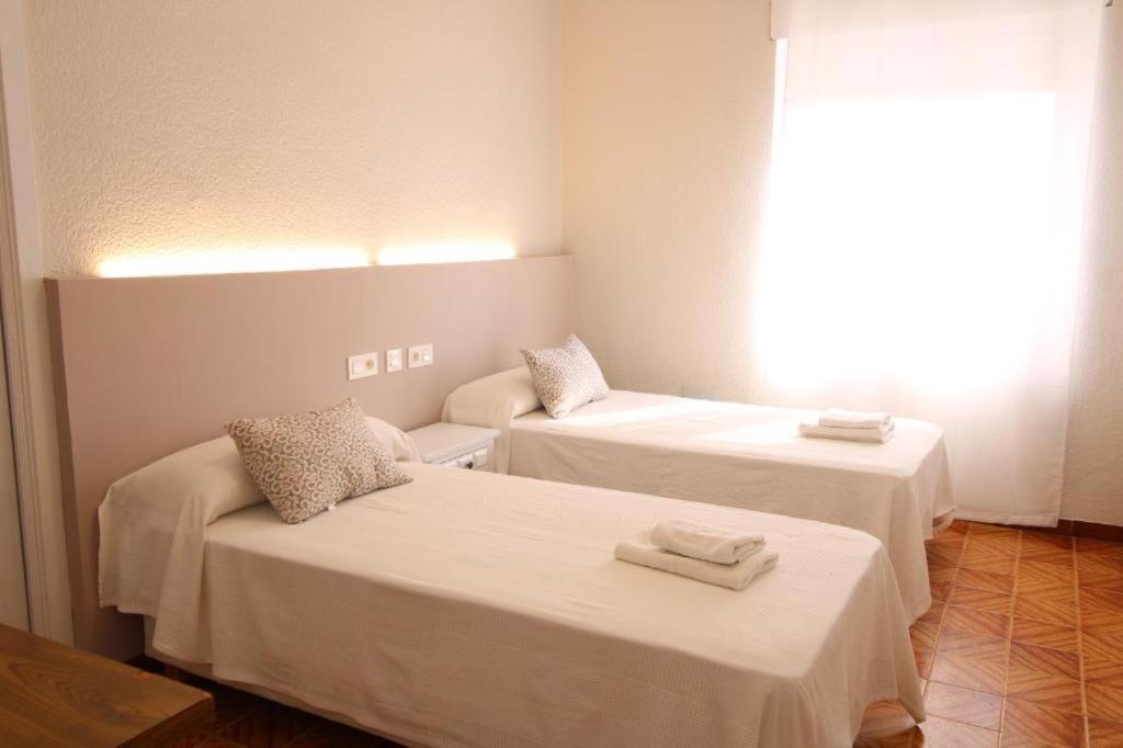 Hostal Tropical Motril Luaran gambar
